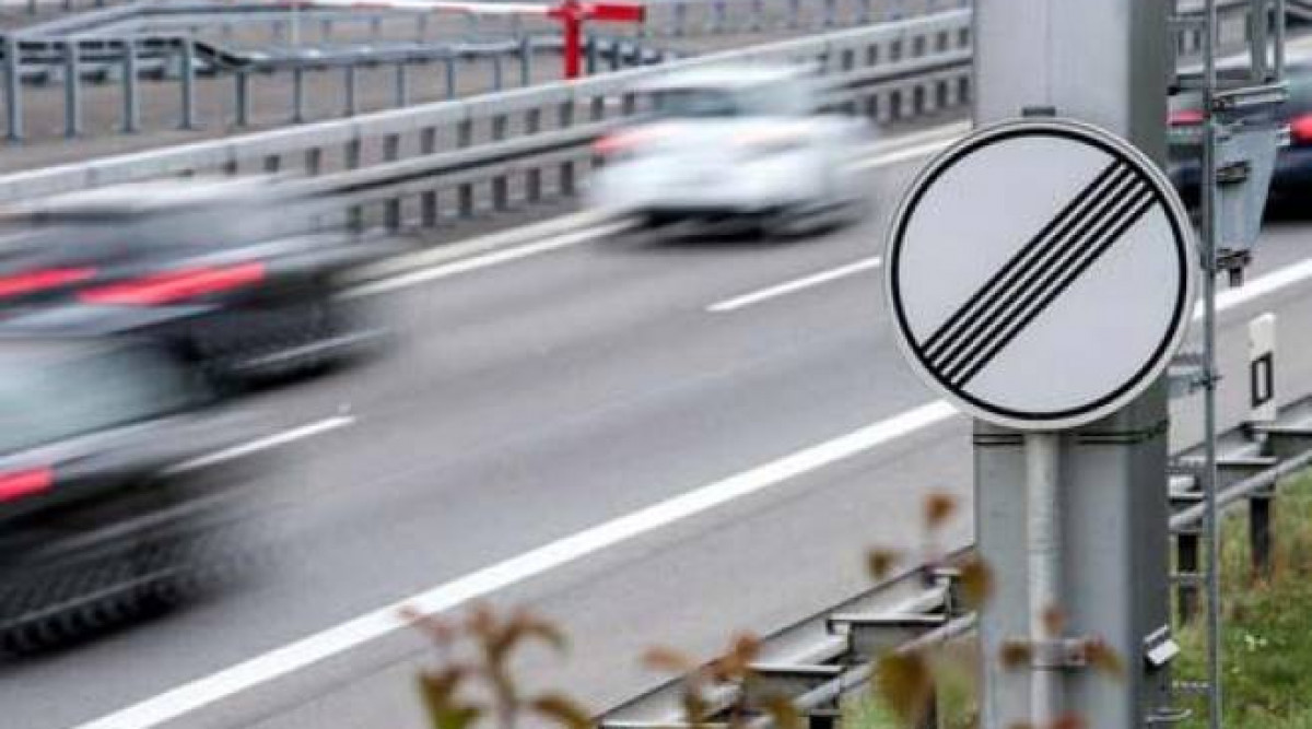 Германия въвежда ограничение на скоростта по аутобаните