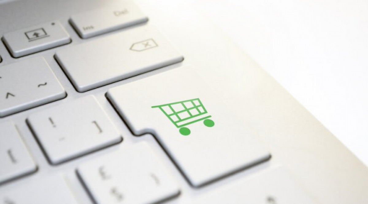 Как физическите магазини могат да се възползват от онлайн пазаруването