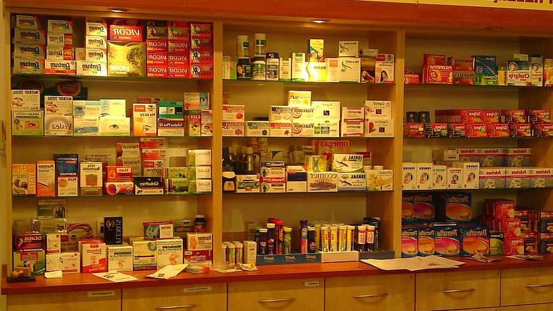 БЛС предлага лекарства да се продават и в хранителните вериги