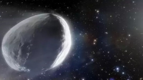 Открита е най-голямата комета в историята на човечеството