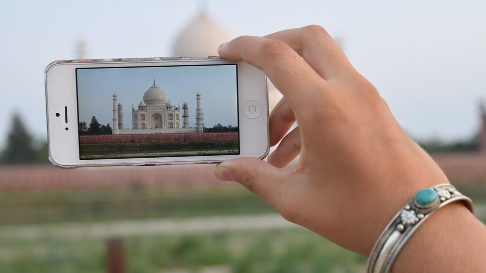 Продажбите на смартфони "Призведено в Индия" нарастват в световен мащаб