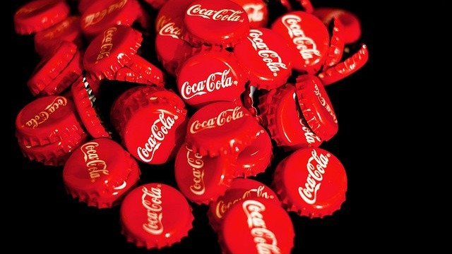Дистрибуторът на Coca-Cola обяви, че прекратява дейността си в Русия