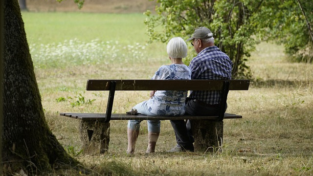 В Швейцария предлагат жените да се пенсионират на 65 години