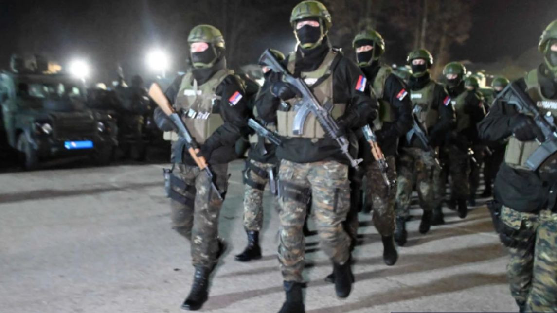 Всички части на сръбското МВР са приведени в пълна бойна готовност