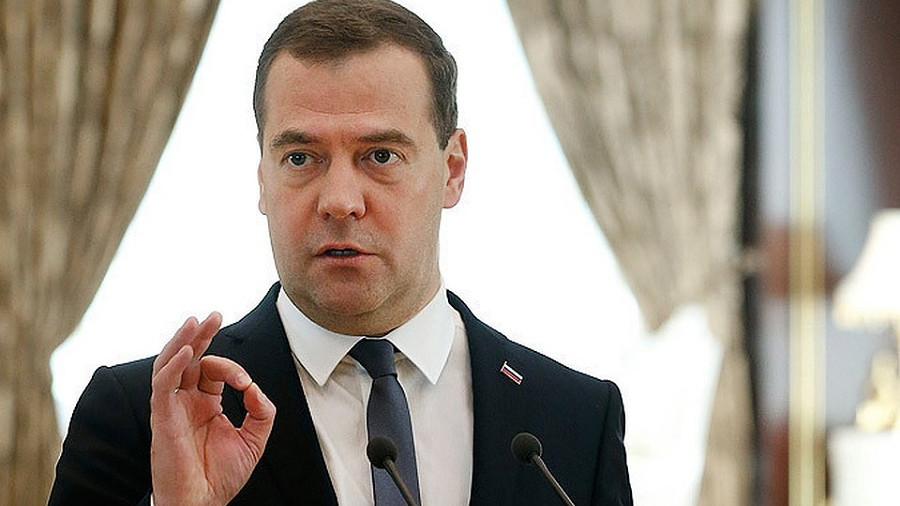 Илон Мъск определи предсказанията на Медведев за 2023 г. като епични и абсурдни