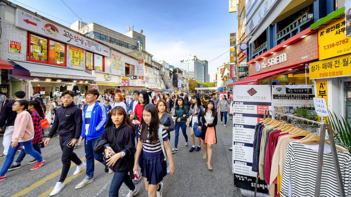 Властите на Южна Корея решиха да подмладят жителите си с една година