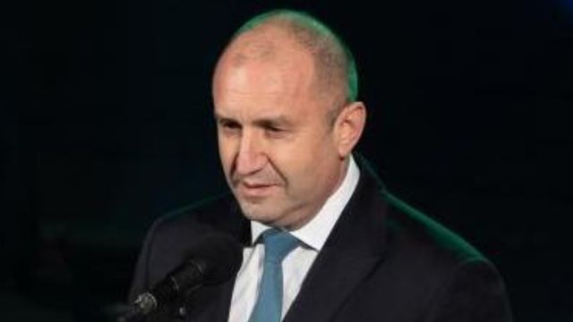 Гълъб Донев остава служебен премиер