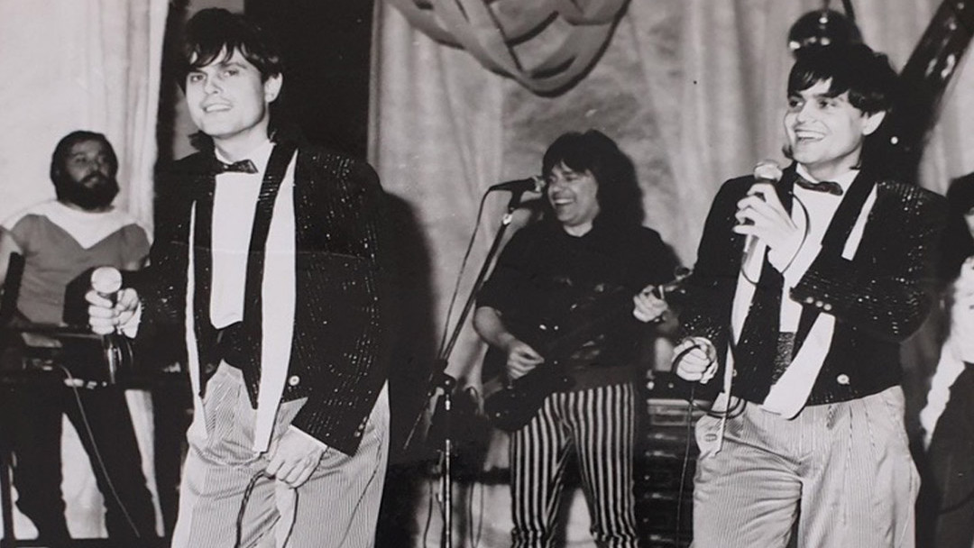 Братя Аргирови и  „Трамвай №5“ правят дискотека на 80-те със Си Си Кеч и Сандра