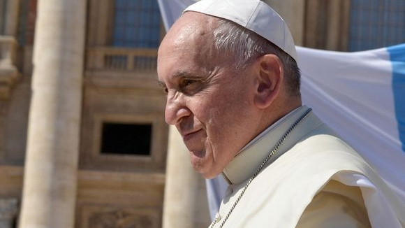 Папа Франциск е готов да се срещне с Путин и Зеленски в името на мира