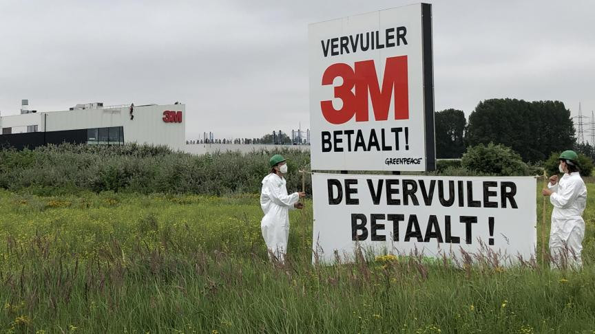Малък белгийски град живее под угрозата на „вечно химическо замърсяване”
