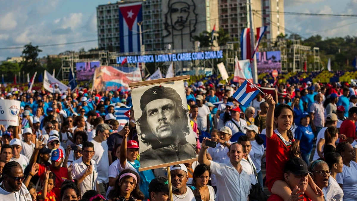 Хавана ще отбележи 1 май без първомайски парад