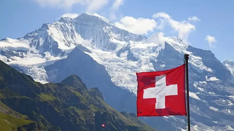 Швейцарците ще решат на референдум какви ще са данъците на големите компании