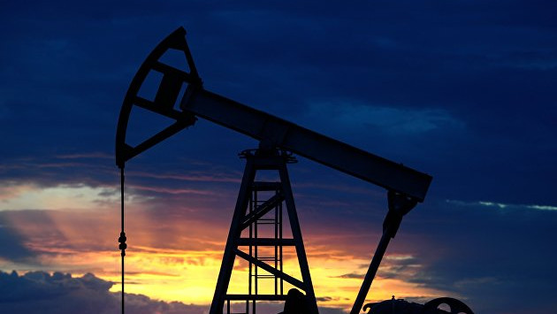 Петролът поскъпва заради данните на API за спад на запасите в САЩ