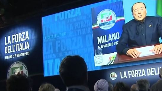 Берлускони е готов да се "върне в битката"