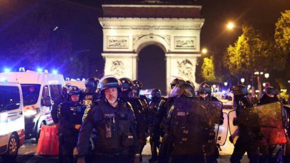 Нов конфликт разпалва протестите във Франция