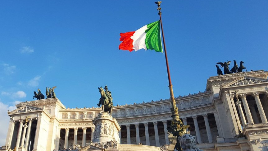 Италия най-сетне сложи край на златните визи за руснаци и беларуси