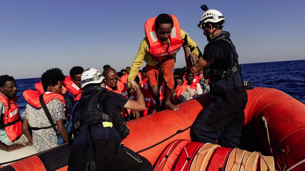 Снимка: Задава ли се военна операция в Средиземно море заради нелегалната миграция?