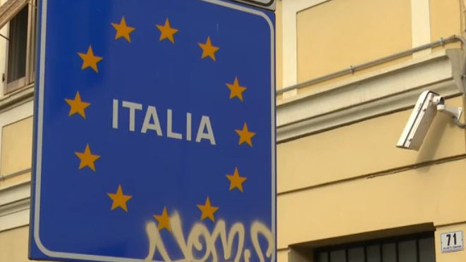 Италия и Словения отново върнаха полицаите на границите