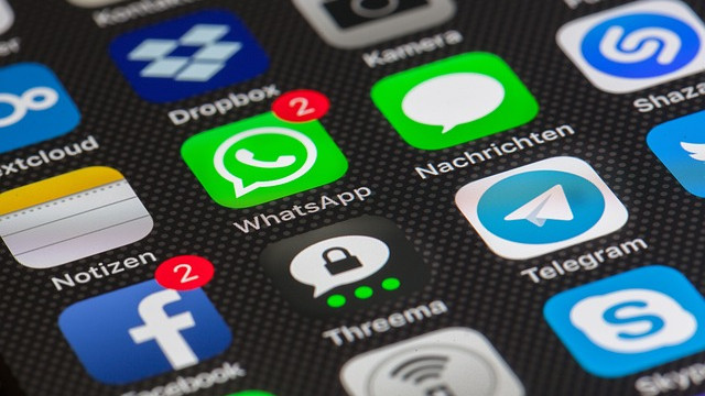 Членовете на френското правителството са със забрана да използват Telegram и WhatsApp