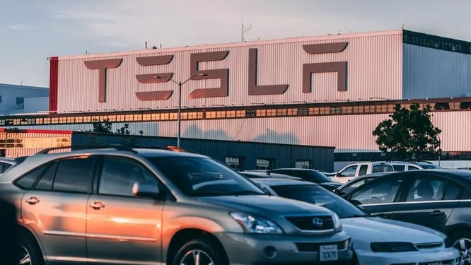 В скандинавските страни започва бойкот на Tesla