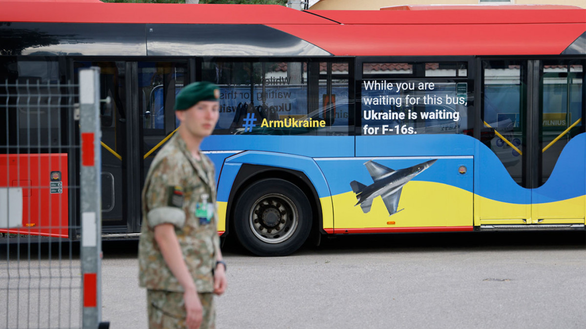 Шест страни от ЕС засега не са се присъединили към гаранциите за сигурност за Украйна