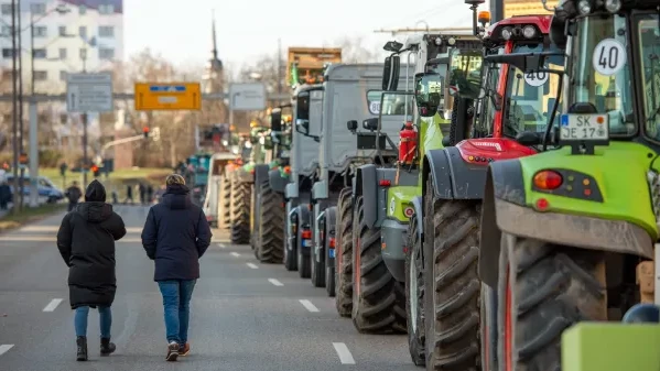 Защо протестират европейските фермери
