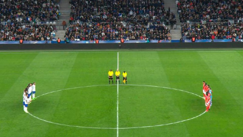 Футболистите на Франция и Чили изразиха почитта си към жертвите на атентата в Москва