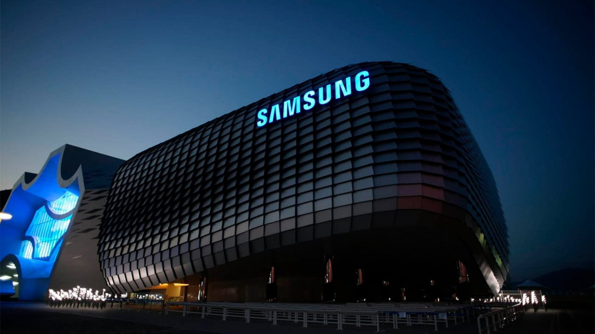 Samsung очаква с над 930% по-високи печалби