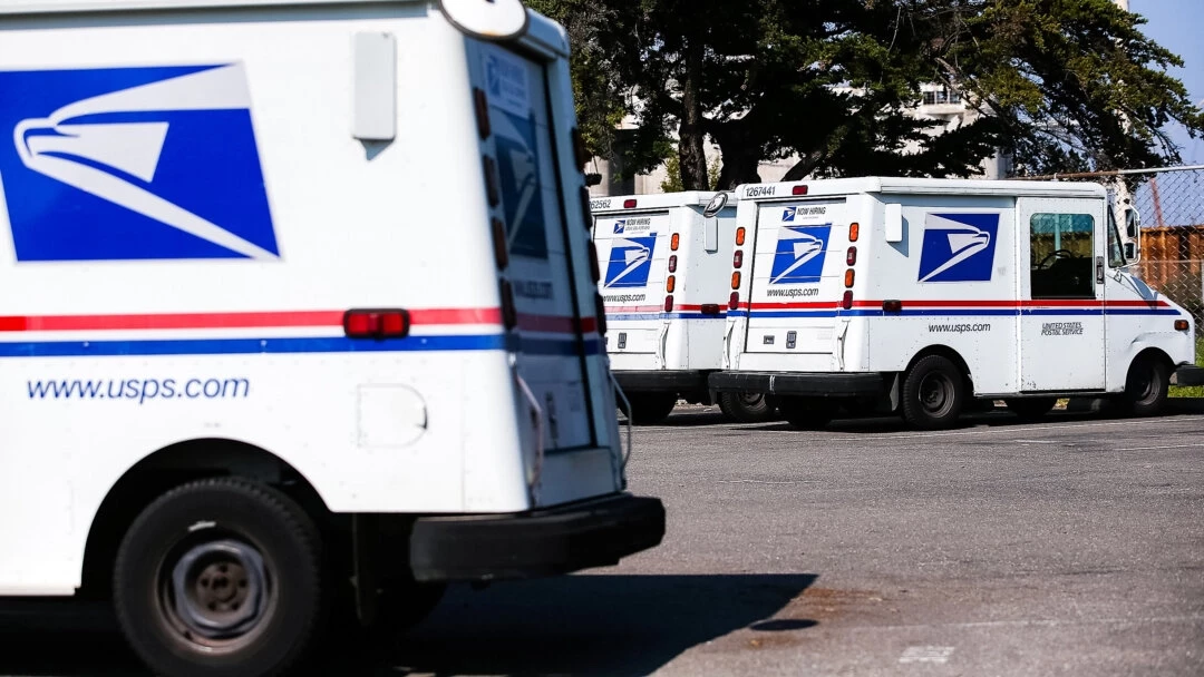 В отживелица ли се превръщат пощенските услуги?