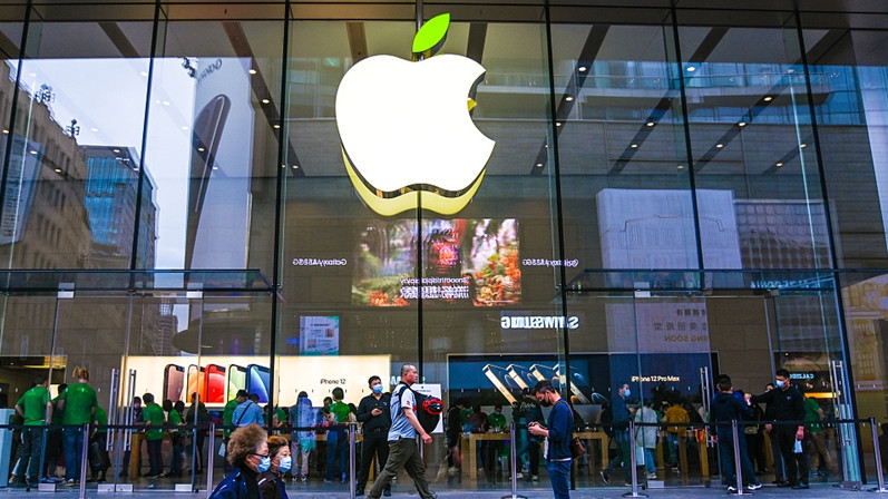 Apple мести част от производството си извън Китай
