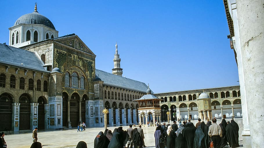 Израел нанесе въздушен удар в района на президентския дворец в Дамаск