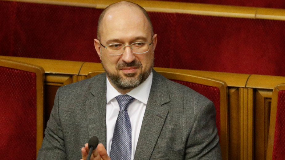 Парламентът на Украйна гласува за оставката на премиера Шмигал