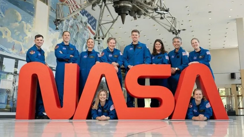 NASA представи новия екип от астронавти, които ще летят до Луната и Марс