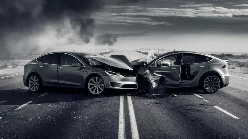 Ще забранят на Tesla да застрахова своите пътници в някои щати на САЩ