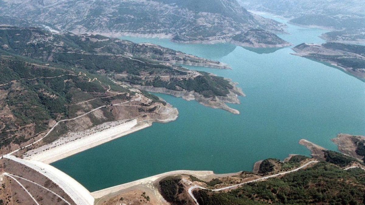 Гърция инвестира € 2.5 милиарда за борба със сушата и недостига на вода