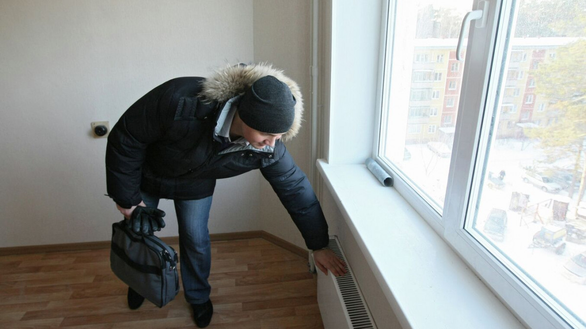 Поради недостиг на газ: Призоваха украинците да се обличат в по-дебели дрехи вкъщи