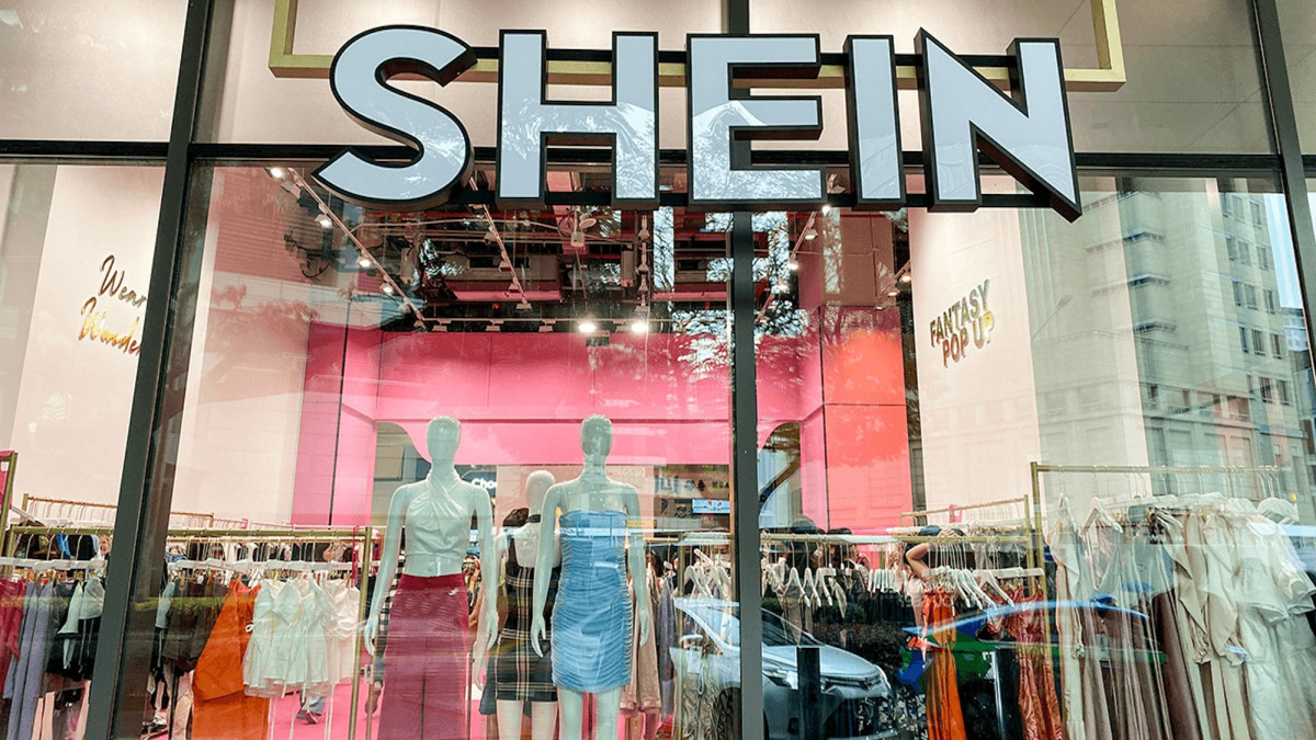 Shein ще открие първите си физически магазини във Франция