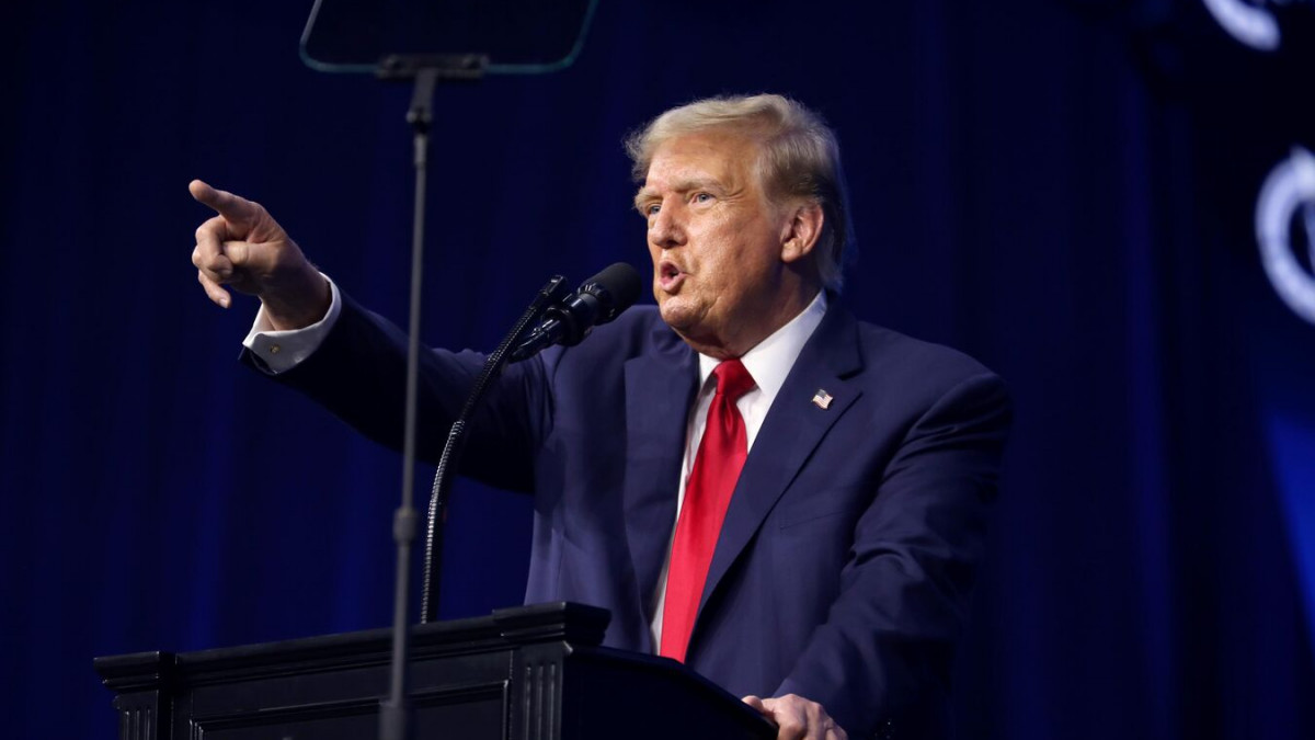 Тръмп: НАТО трябва да помогне на САЩ да получат Гренландия