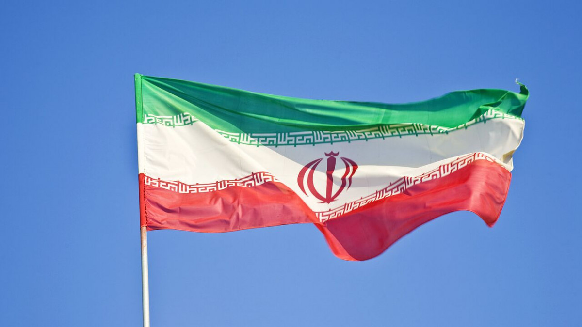 Иран нанесе удари по 14 бази на САЩ в Близкия изток