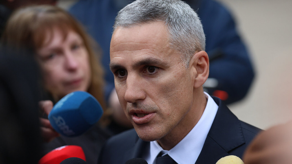 Подуправителят на БНБ Андрей Гюров е кандидатът на президента за служебен премиер