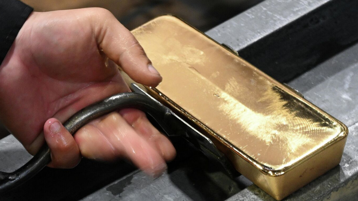 Цената на златото се понижава