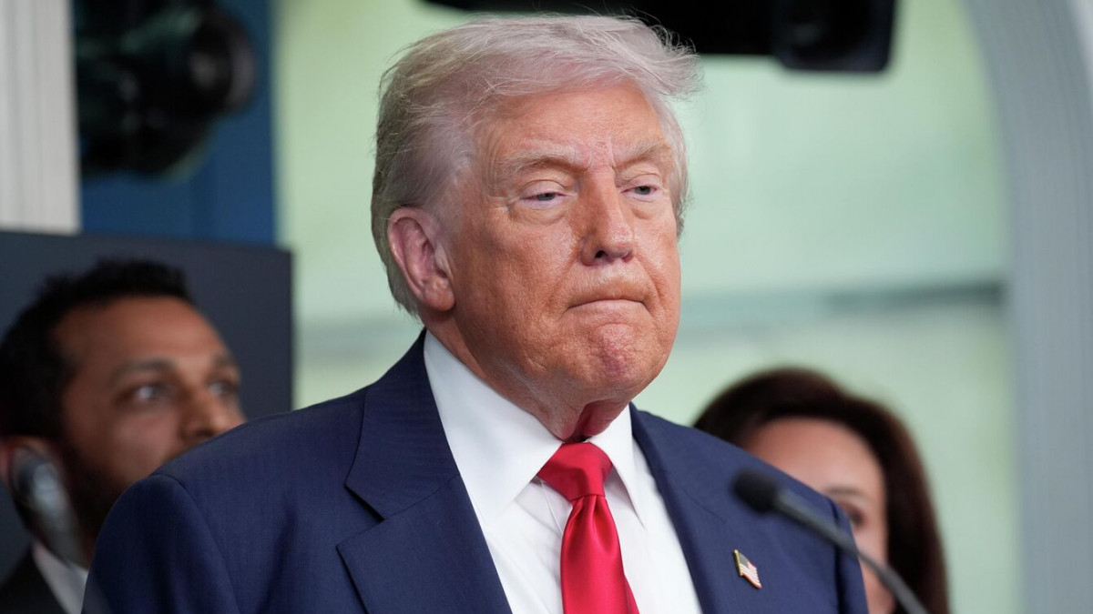 Каква е целта на блокадата на Ормузкия проток според Тръмп