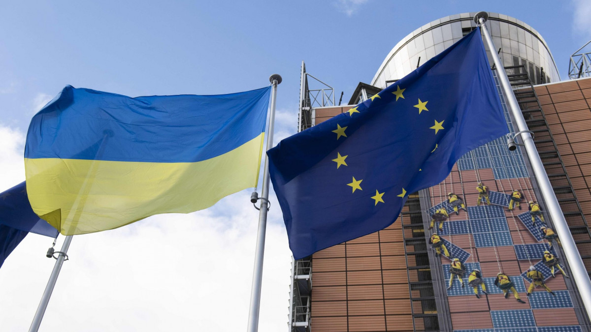 ЕС одобри заема от € 90 милиарда за Украйна