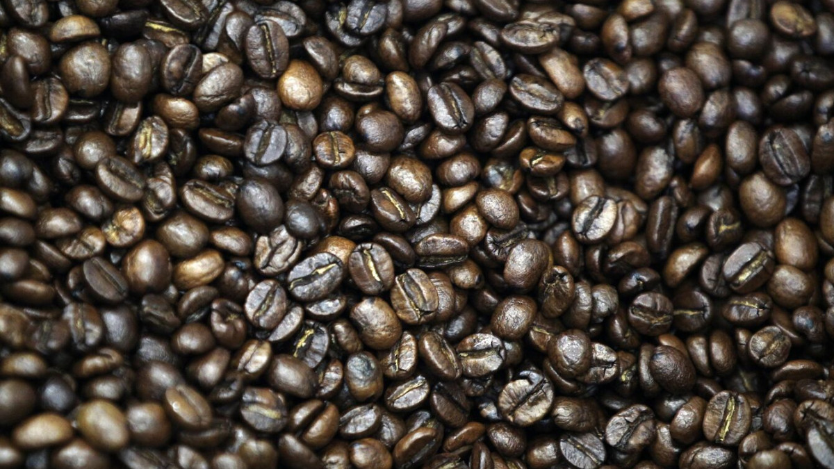 Световният износ на кафе е намалял с близо шест процента през февруари