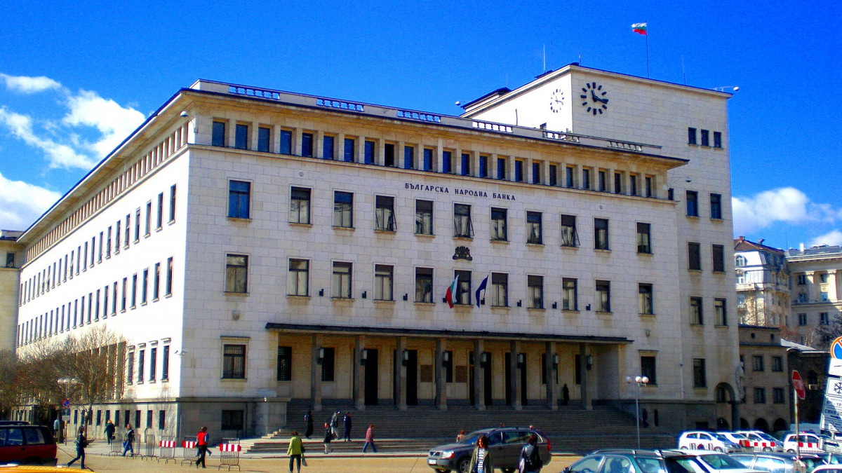 Обменяме безплатно левове в евро в банки и клонове на български пощи до края на юни