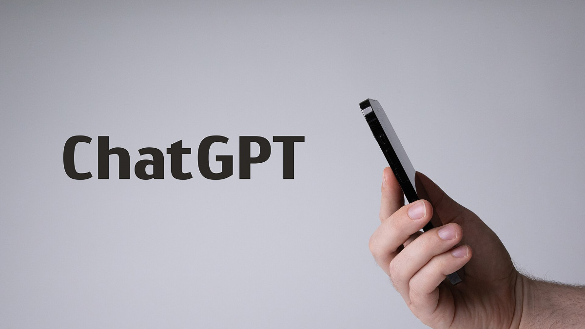 Броят на седмичните потребители на ChatGPT достигна 1,2 милиарда души