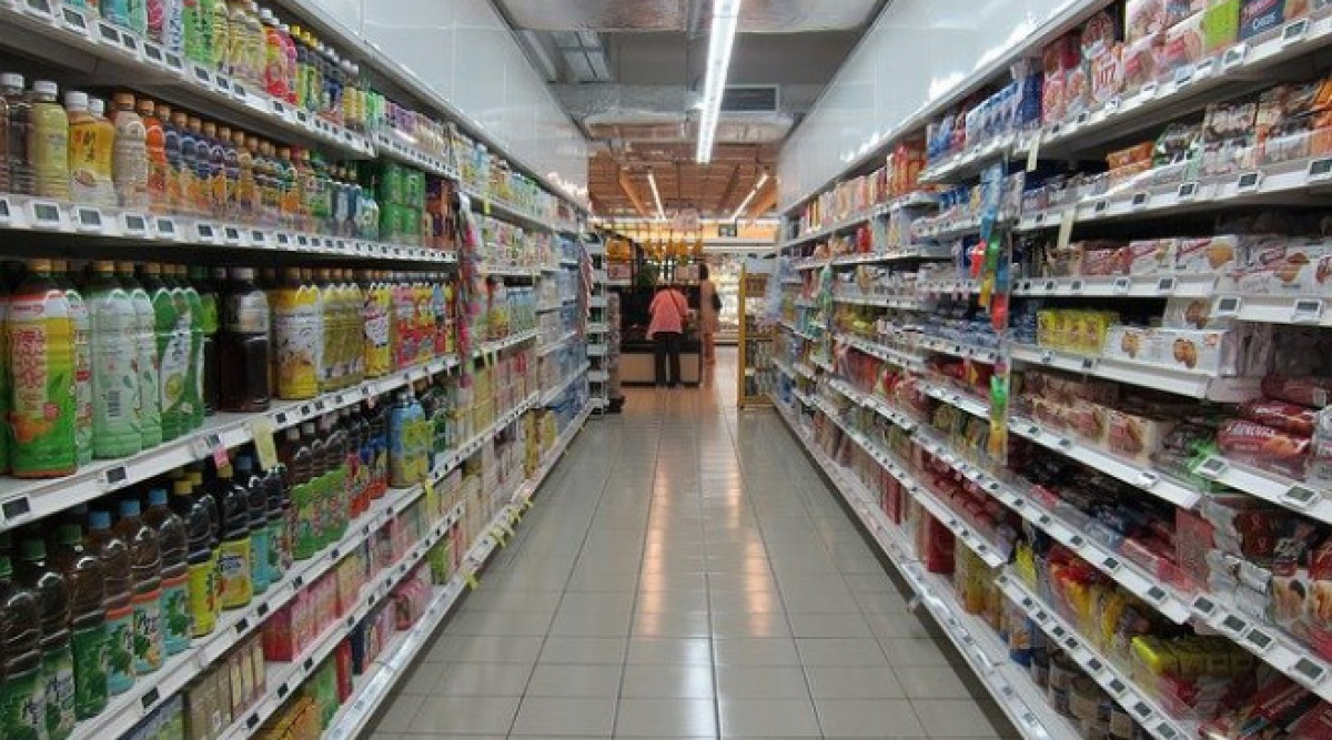 Карантина: Във Франция щурмуват супермаркетите както през март
