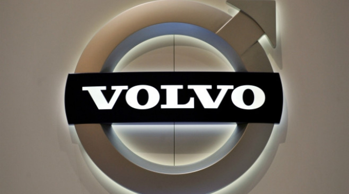 Volvo оттегля от пазара над 2 милиона автомобила