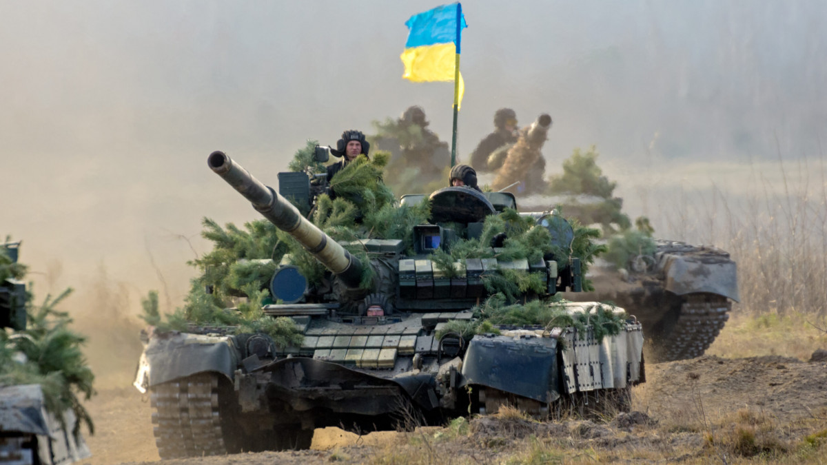 Международната подкрепа за Украйна се увеличава
