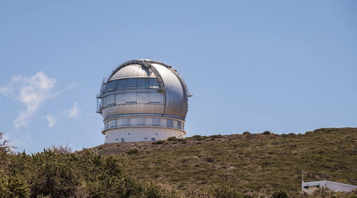 Пожарите в Калифорния застрашават действаща планинска обсерватория